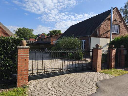 Einfamilienhaus zum Kauf 225.000 € 4 Zimmer 120 m² 2.039 m² Grundstück Liepe Malk Göhren 19294