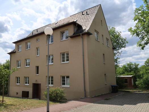 Wohnung zum Kauf 17.500 € 2 Zimmer 46,5 m² EG Plauen 08529