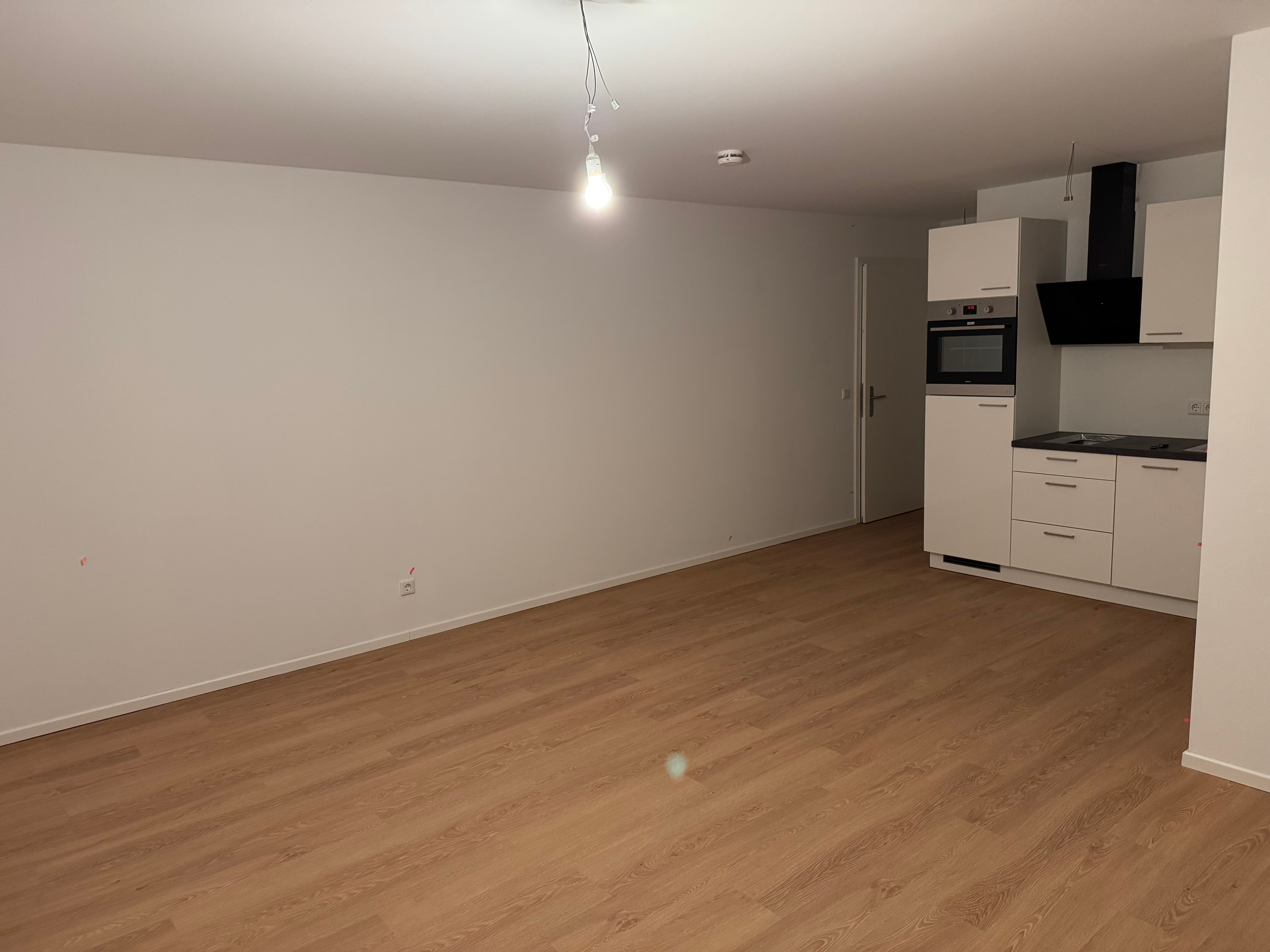 Studio zur Miete 745 € 1 Zimmer 35,5 m²<br/>Wohnfläche 1.<br/>Geschoss ab sofort<br/>Verfügbarkeit Maximilianstr. 43 Bärenschanze Nürnberg 90429