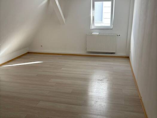 Wohnung zur Miete 830 € 5 Zimmer 80 m² Trossingen 78647