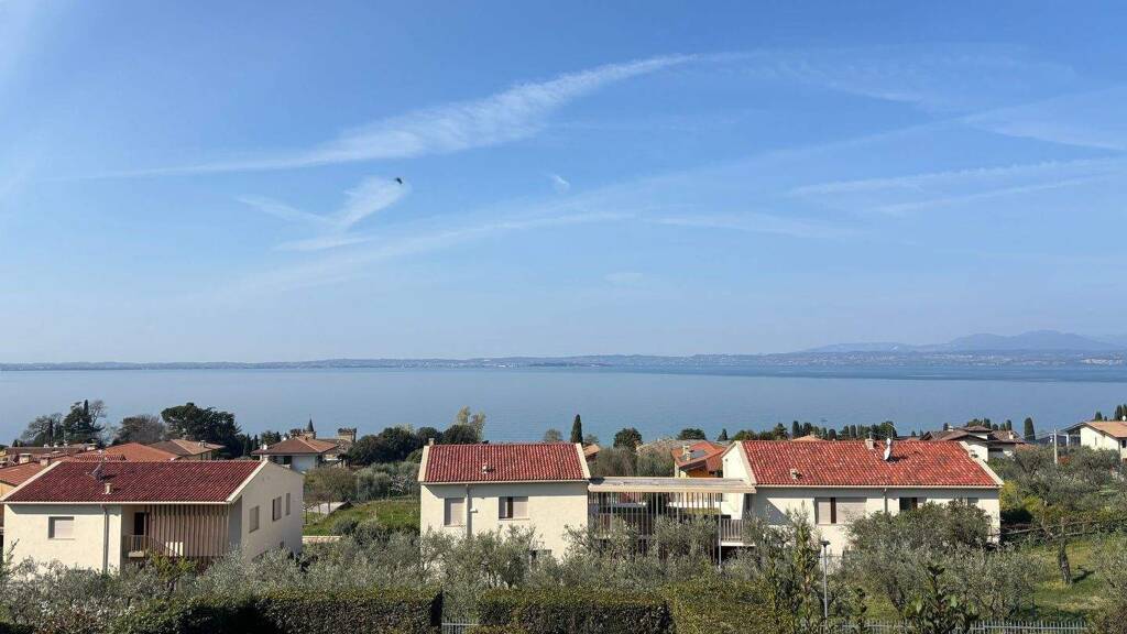Haus zum Kauf 1.200.000 € 6 Zimmer 210 m² 90 m² Grundstück frei ab sofort via Pietro Mascagni 10 Lazise 37017