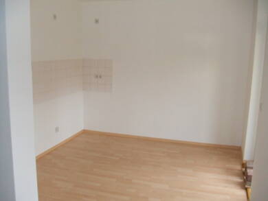 Wohnung zur Miete 335 € 2 Zimmer 66,1 m² frei ab sofort Netzschkau Netzschkau 08491