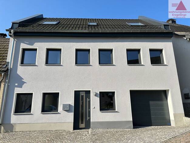 Einfamilienhaus zur Miete 1.450 € 7 Zimmer 160 m² 246 m² Grundstück frei ab 01.01.2027 Große Bergstraße 8 Hartenstein Hartenstein 08118