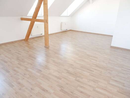 Wohnung zum Kauf provisionsfrei 85.000 € 4 Zimmer 99,9 m² 3. Geschoss Lützowstraße 42 Kappel Kappel 09119