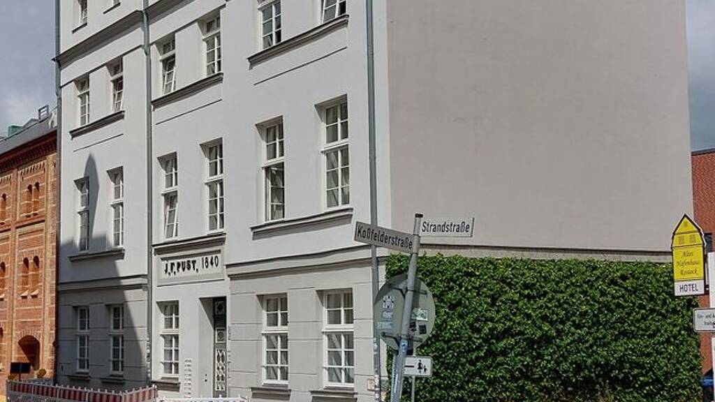 Bürofläche zur Miete 1.500 € 5 Zimmer 100 m² Bürofläche Stadtmitte Rostock 18055