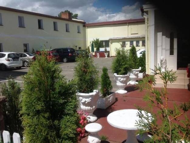 Hotel zum Kauf als Kapitalanlage geeignet 848.000 € 28 Zimmer 1.400 m² 1.620 m² Grundstück Bottmersdorf Klein Wanzleben Wanzleben-Börde 39164