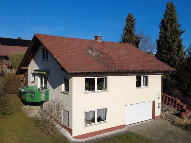 Einfamilienhaus zum Kauf 389.000 € 4 Zimmer 138 m² 752 m² Grundstück Niedereschach 78078