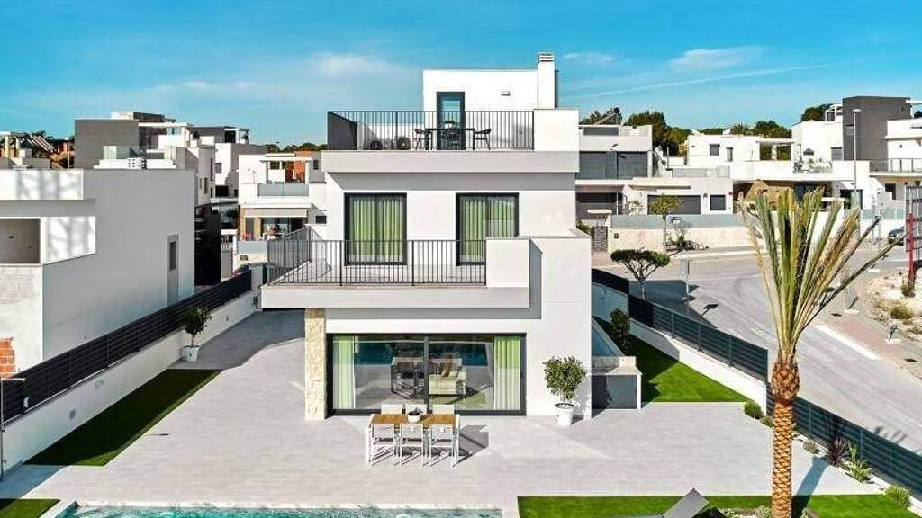 Haus zum Kauf 649.000 € 237 m² 321 m² Grundstück San Miguel de Salinas 03193