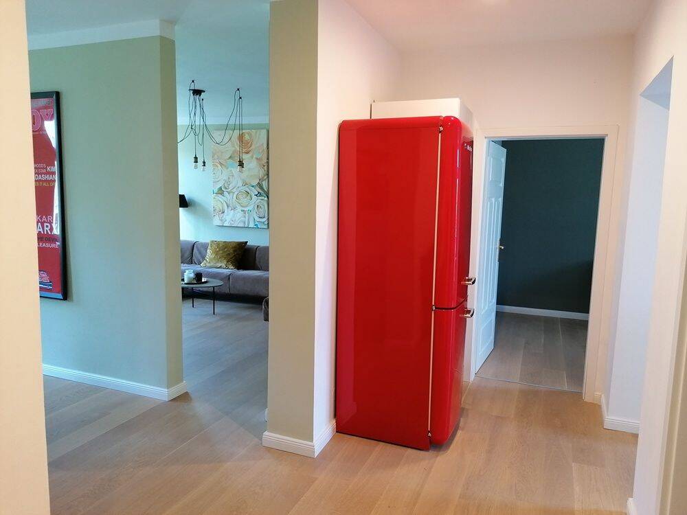 !! Voll möblierte Wohnung mit EBK, Aufzug, Balkon und PKW-Stellplatz !! – Chemnitz – Vorschaubild 7