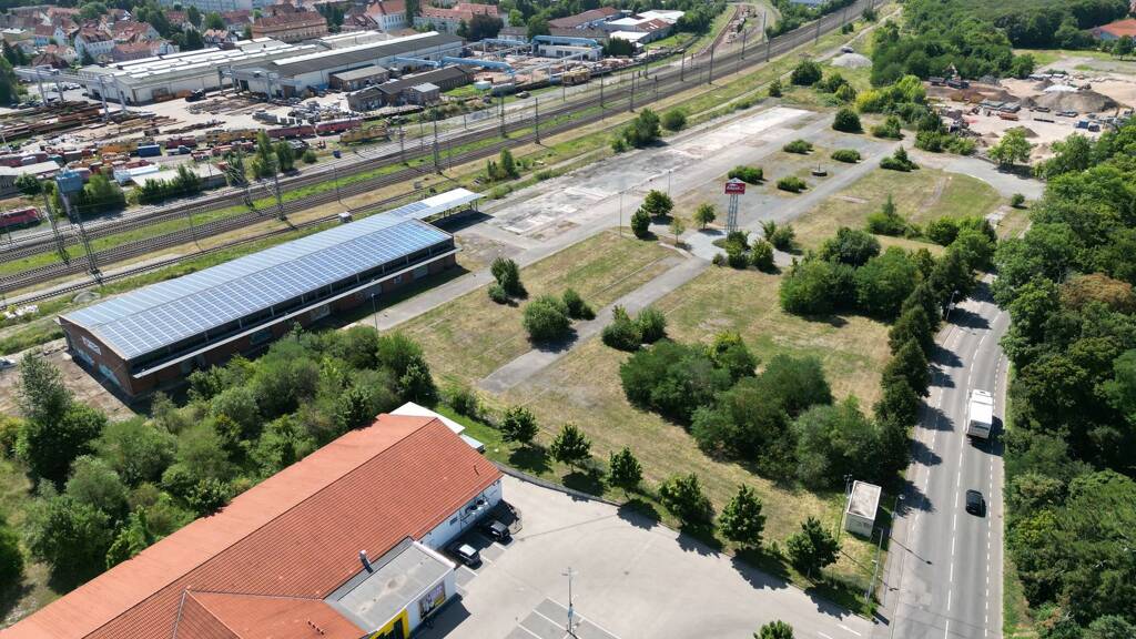 Gewerbegrundstück zum Kauf provisionsfrei 23.000 m² Grundstück Gotha 99867