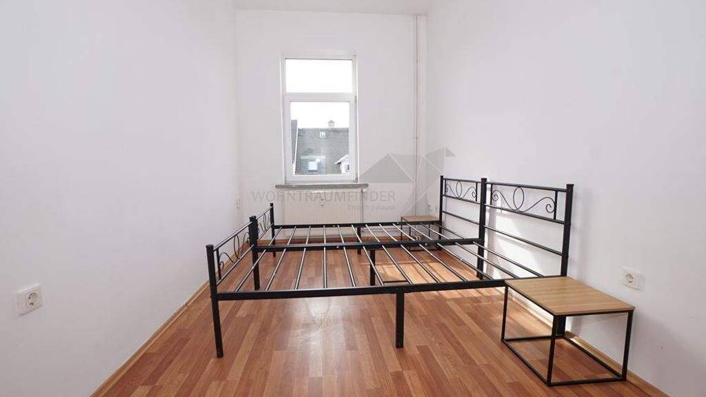 Wohnung zur Miete 299 € 2 Zimmer 54 m² 2. Geschoss Brüderstraße 31 Werdau 08412