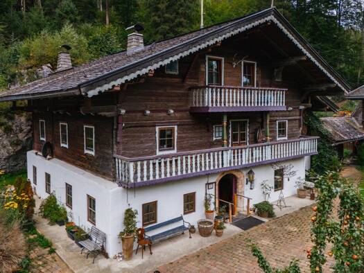 Einfamilienhaus zum Kauf 897.000 € 13 Zimmer 220 m² 2.014 m² Grundstück Sankt Martin bei Lofer 5092