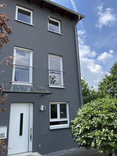 Reihenendhaus zum Kauf provisionsfrei 729.000 € 6 Zimmer 152,7 m² 247 m² Grundstück Gebrüder-Eicher-Ring 25 Forstern Forstern 85369