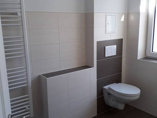 Wohnung zur Miete 410 € 3 Zimmer 71 m² 2. Geschoss Alte Poststraße 1 Schleiz 07907