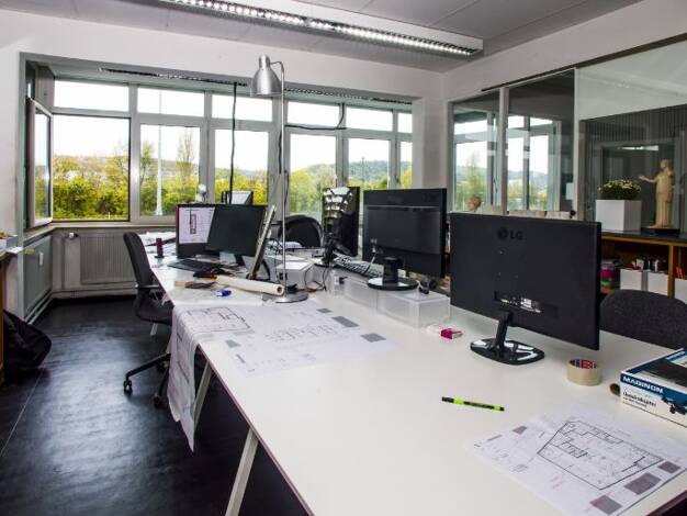 Bürofläche zur Miete provisionsfrei 300 € 4 m² Bürofläche Augsburger Straße Obertürkheim Stuttgart 70329