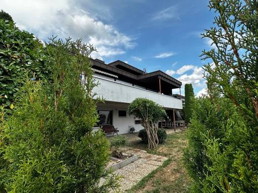 Haus zur Miete 3.100 € 5 Zimmer 220 m² 350 m² Grundstück Holzgerlingen 71088