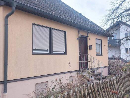 Haus zum Kauf 329.000 € 1 Zimmer 122 m² 433 m² Grundstück Mühlhausen Mühlhausen-Ehingen 78259