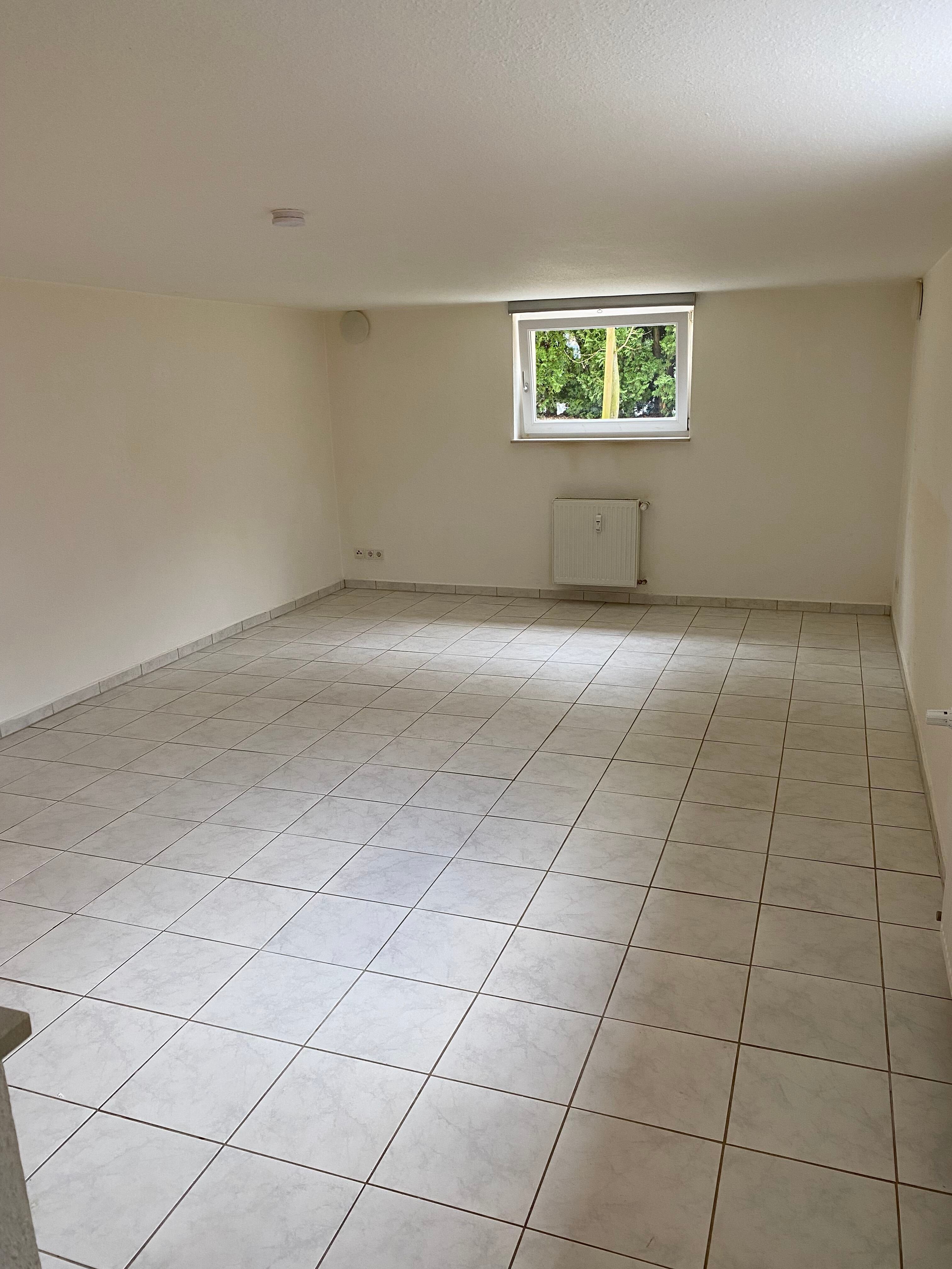 Studio zur Miete 300 € 1 Zimmer 40,6 m²<br/>Wohnfläche ab sofort<br/>Verfügbarkeit Aegidienberg Bad Honnef 53604