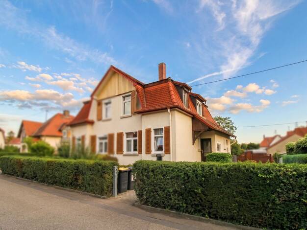 Sonstiges zum Kauf als Kapitalanlage geeignet 369.000 € 4 Zimmer 76 m² 288 m² Grundstück Zeilsheim Frankfurt am Main 65931