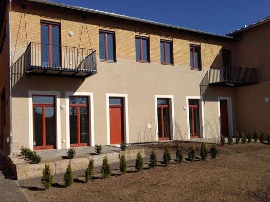 Wohnung zur Miete 651 € 2 Zimmer 65,2 m² frei ab 01.05.2026 Maxim- Gorki- Straße 22c Pirna 01796