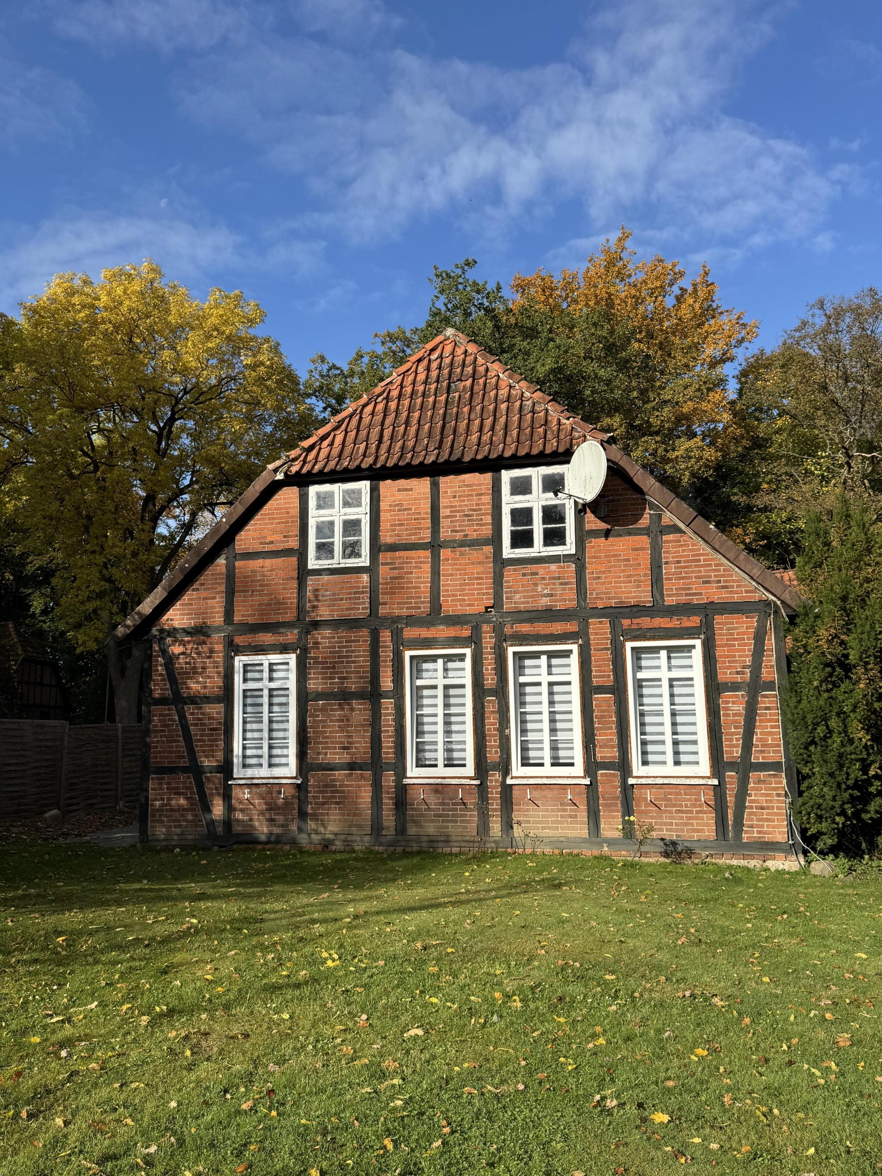 Haus zum Kauf 129.000 € 5 Zimmer 146 m²<br/>Wohnfläche 3.386 m²<br/>Grundstück Suhlendorf Suhlendorf 29562