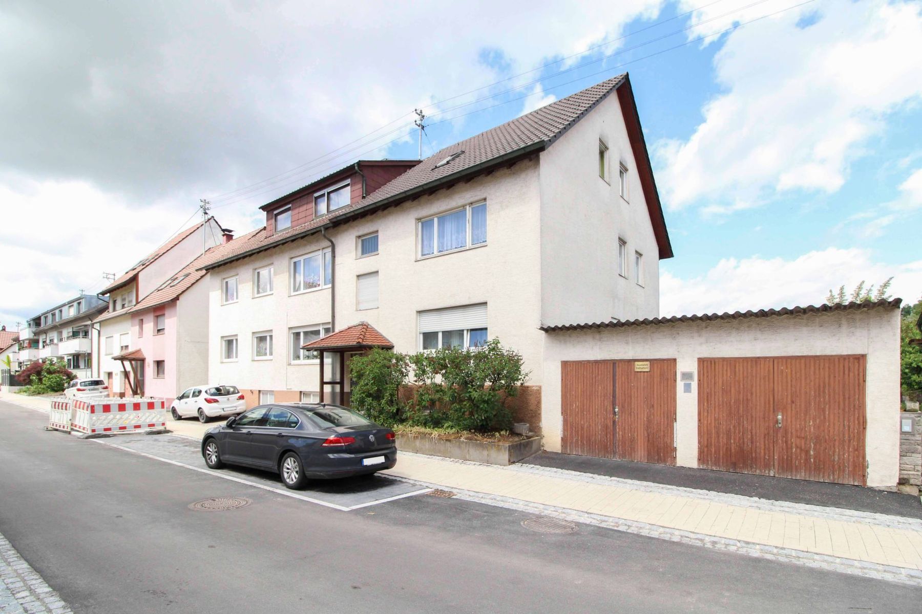 Mehrfamilienhaus zum Kauf 995.000 € 19 Zimmer 393,3 m²<br/>Wohnfläche 605,3 m²<br/>Grundstück Benningen am Neckar 71726