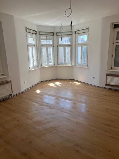 Wohnung zur Miete 1.300 € 4 Zimmer 95 m² 3 Geschosse Ludwigsfeld Nürnberg 90478