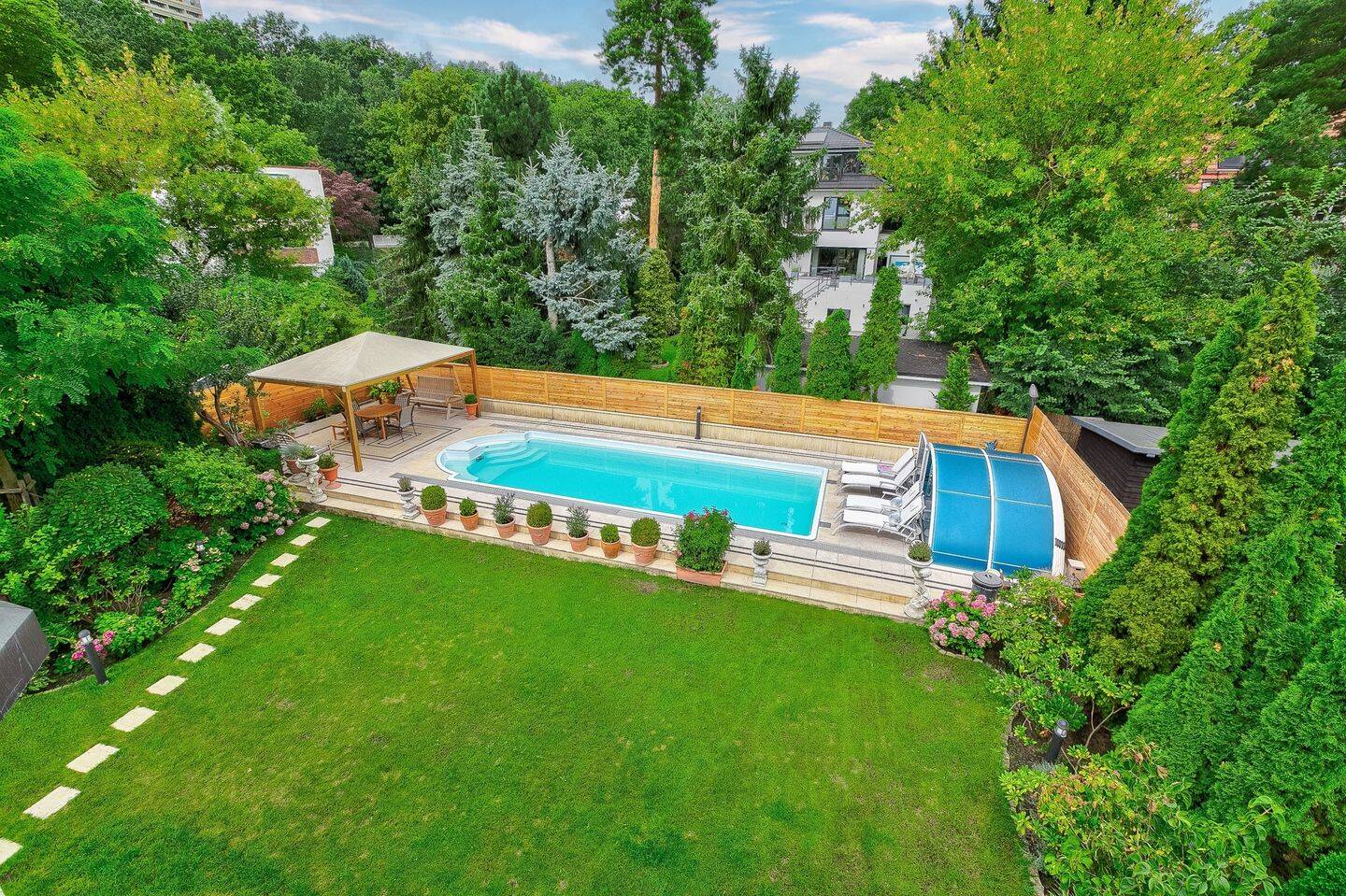 Property thumbnail 7