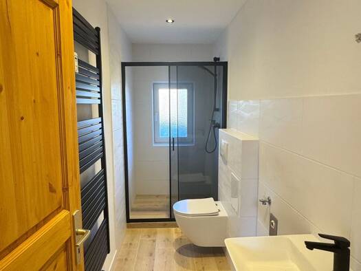 Wohnung zur Miete 650 € 3 Zimmer 74 m² Geschoss 1/1 frei ab sofort Weimar Ahnatal 34292