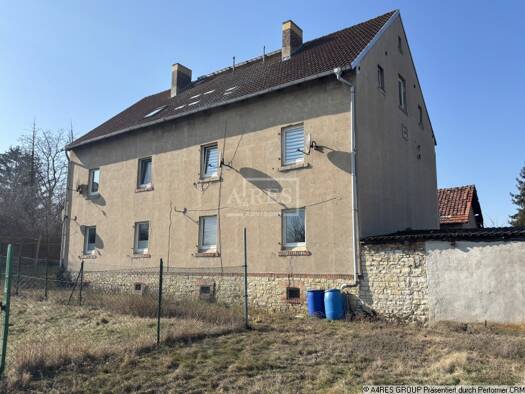 Mehrfamilienhaus zum Kauf als Kapitalanlage geeignet 40.000 € 325,3 m² 938 m² Grundstück Hakeborn Börde-Hakel 39448