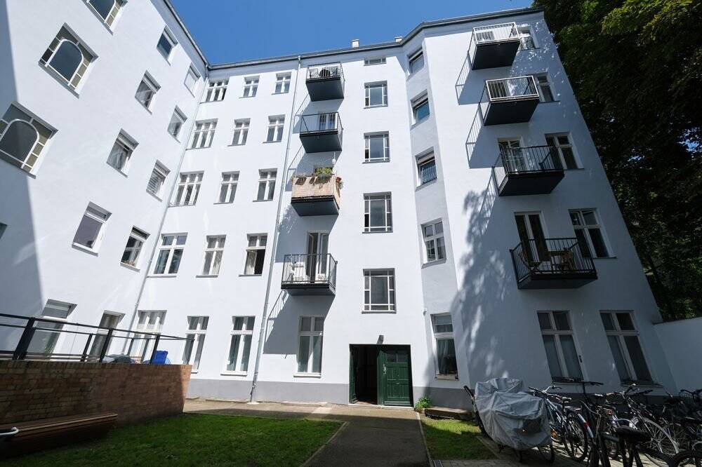 Property thumbnail 8