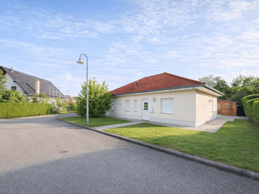 Einfamilienhaus zum Kauf 280.000 € 4 Zimmer 95 m² 580 m² Grundstück Bad Kösen Naumburg (Saale) 06628