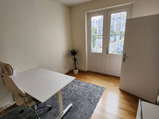 Bürofläche zur Miete provisionsfrei 650 € 8 m² Bürofläche Kaiser-Friedrich-Promenade Bad Homburg Bad Homburg vor der Höhe 61348