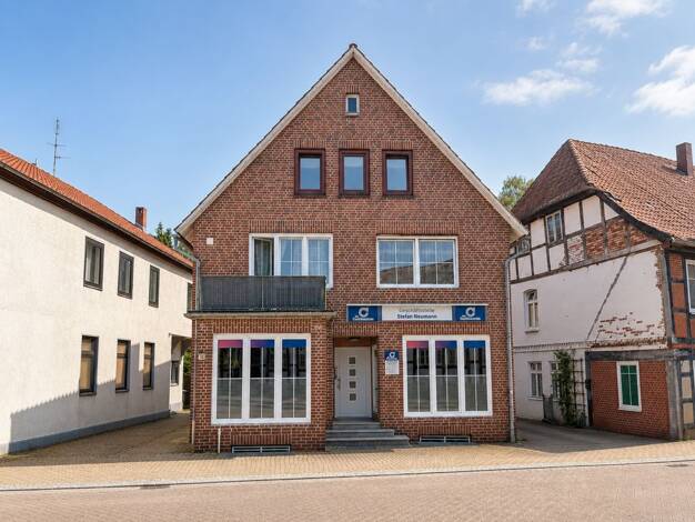 Haus zum Kauf 370.000 € 8 Zimmer 264,1 m² 415 m² Grundstück Dahlenburg Dahlenburg 21368