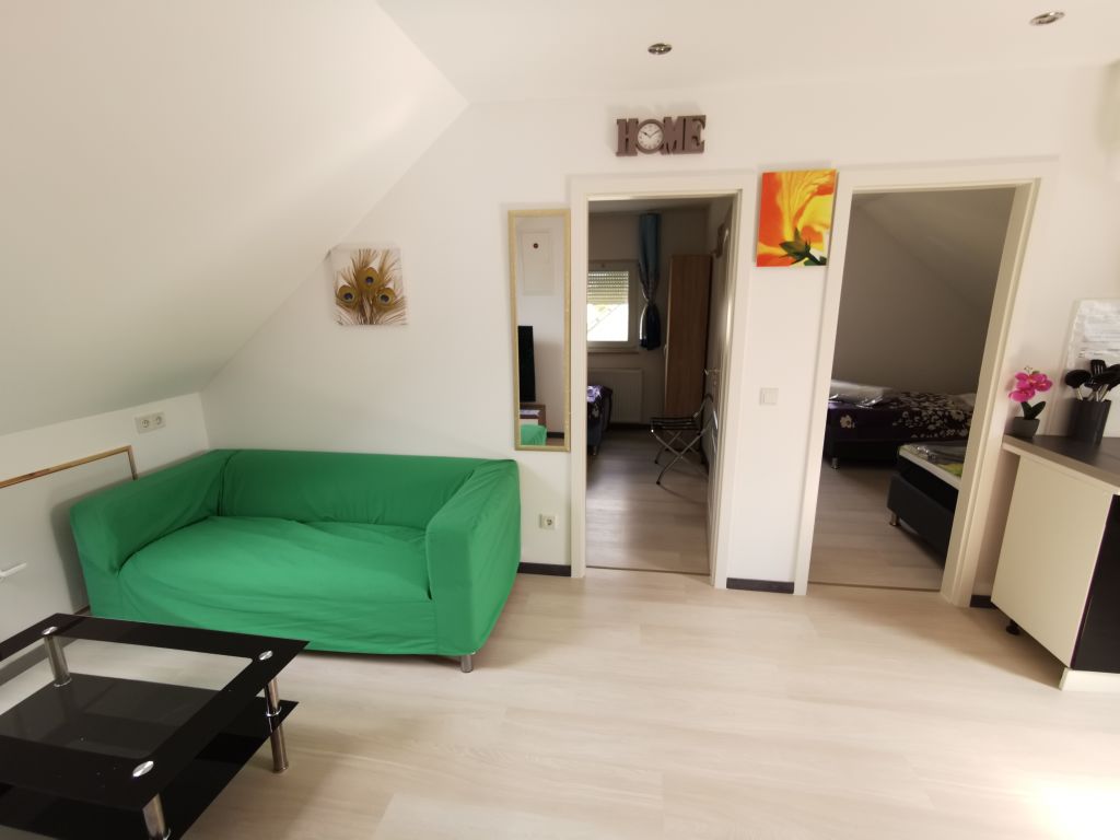 Wohnung zur Miete Wohnen auf Zeit 1.500 € 3 Zimmer 50 m²<br/>Wohnfläche 01.10.2024<br/>Verfügbarkeit Ebereschenweg Grengel Köln 51147