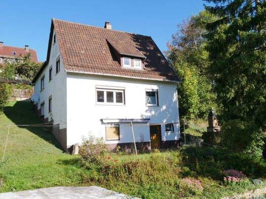 Einfamilienhaus zum Kauf 199.000 € 10 Zimmer 157 m² 925 m² Grundstück Dörfles 96487