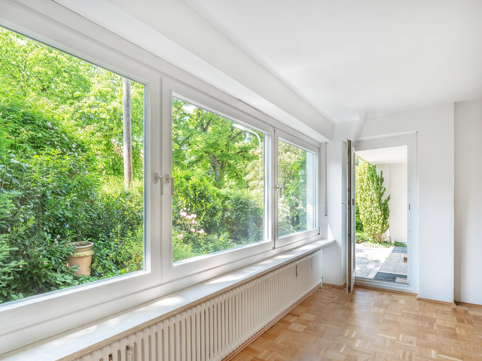 Terrassenwohnung zum Kauf 870.000 € 3 Zimmer 96,5 m²<br/>Wohnfläche EG<br/>Geschoss Obermenzing München 81245