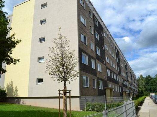 Studio zur Miete 200 € 1 Zimmer 34,8 m² 4. Geschoss frei ab 01.04.2026 Schleizer Str. 22 Lusan Gera 07549