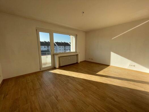 Wohnung zur Miete 656 € 3 Zimmer 72 m² 1. Geschoss frei ab 16.12.2025 Bahnhofstr. 127 Vierlinden Duisburg 47178