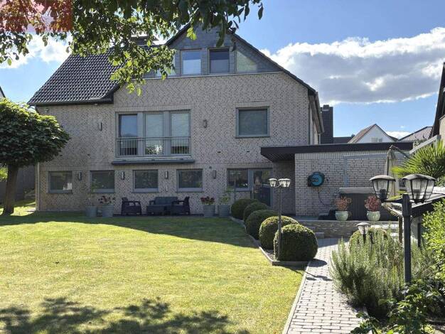 Einfamilienhaus zum Kauf 799.000 € 9 Zimmer 287 m² 922 m² Grundstück frei ab sofort Egestorf Barsinghausen 30890