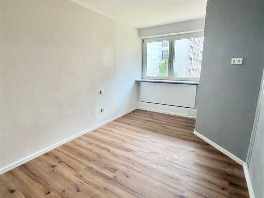 Bürofläche zum Kauf provisionsfrei als Kapitalanlage geeignet 129.000 € 2 Zimmer 34 m² St Johannis Altstadt und engere Innenstadt 90419