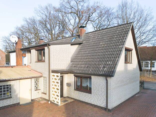 Doppelhaushälfte zum Kauf 345.000 € 4 Zimmer 107 m² 739 m² Grundstück frei ab sofort Pinneberg 25421