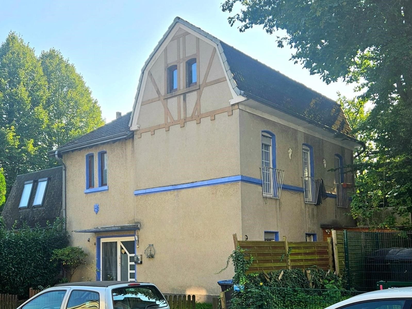 Mehrfamilienhaus zum Kauf 599.000 € 9 Zimmer 288 m²<br/>Wohnfläche 1.143 m²<br/>Grundstück Weitmar - Mitte Bochum 44795