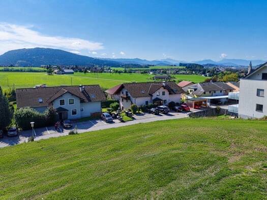 Grundstück zum Kauf 350.000 € 700 m² Grundstück Straßwalchen 5204