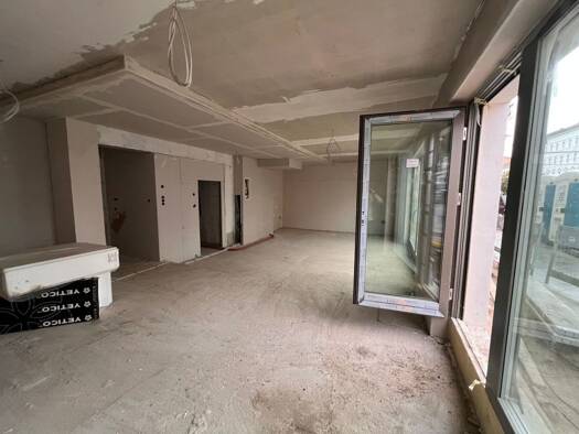 Ausstellungsfläche zum Kauf - Erstbezug 427.000 € 2 Zimmer Berlin 13088