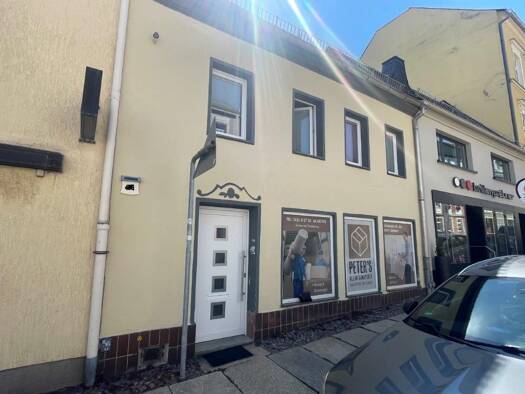 Reihenhaus zum Kauf provisionsfrei 137.000 € 3,5 Zimmer 187,4 m² 950 m² Grundstück frei ab 01.11.2026 Burgstädt Burgstädt 09217