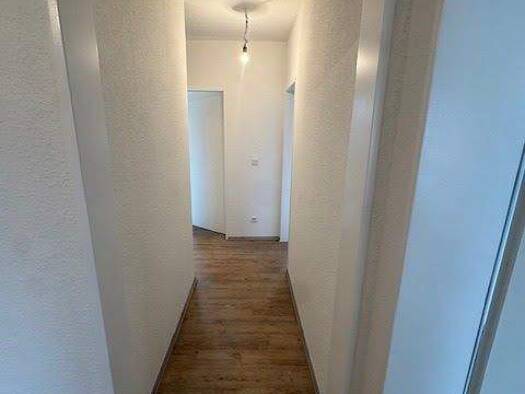 Wohnung zur Miete 659 € 3 Zimmer 78 m² 3. Geschoss frei ab sofort Friedrich-Engels-Str. 46 Marxloh Duisburg 47169