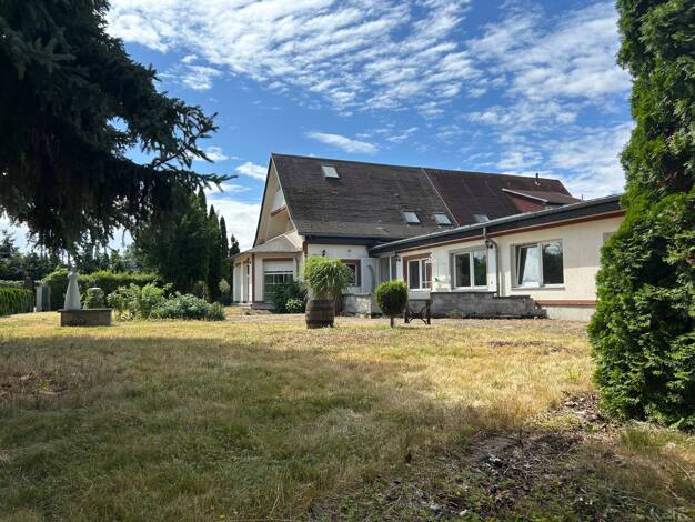Doppelhaushälfte zum Kauf 330.000 € 5 Zimmer 160 m² 1.221 m² Grundstück Puppendorf Magdeburg 39114