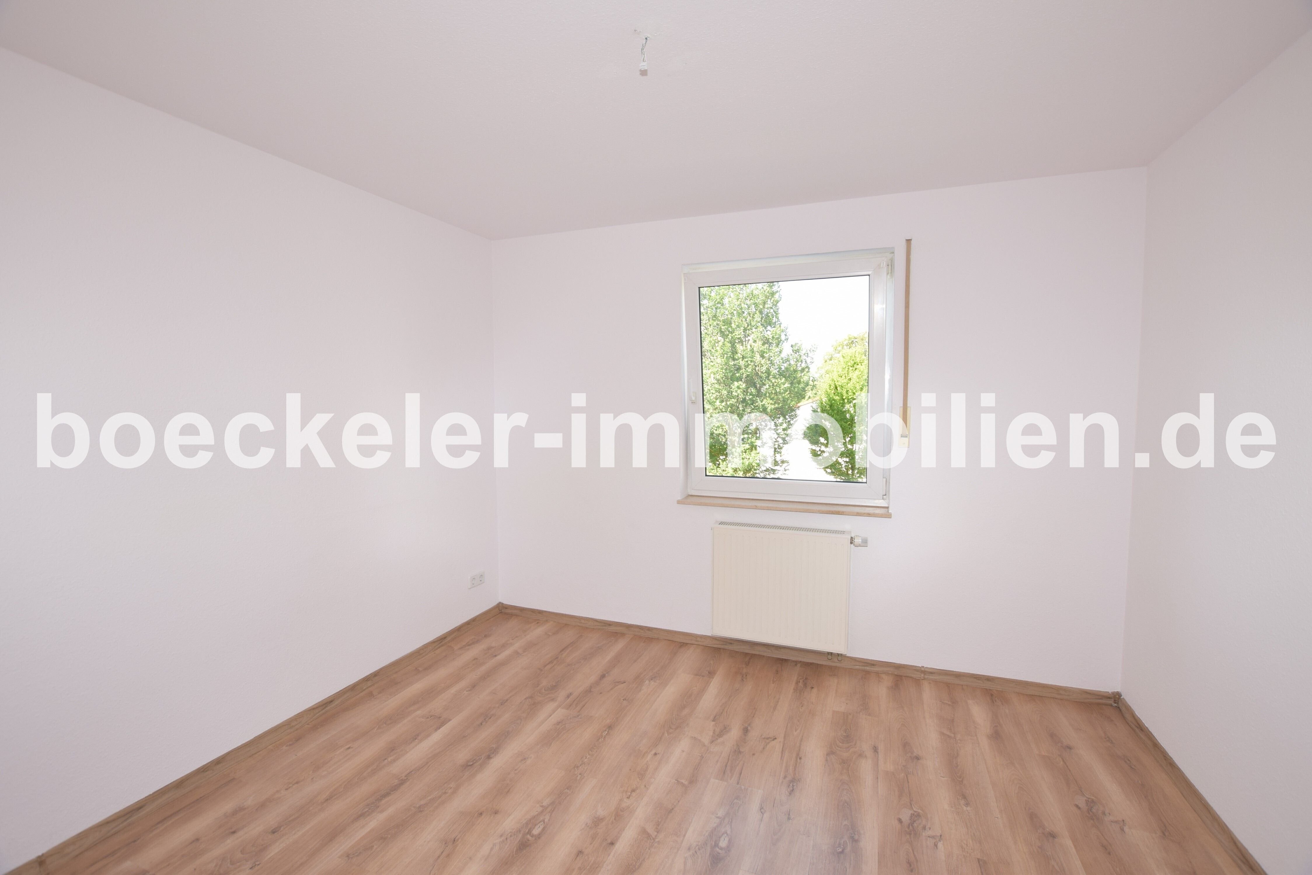 Wohnung zur Miete 320 € 2 Zimmer 41,8 m²<br/>Wohnfläche 1.<br/>Geschoss ab sofort<br/>Verfügbarkeit Weißenfels Weißenfels 06667