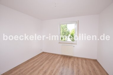 Wohnung zur Miete 320 € 2 Zimmer 41,8 m² 1. Geschoss frei ab sofort Weißenfels Weißenfels 06667